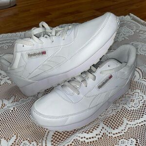 Women’s Reebok Classic Renaissance Sneakers, Size 10